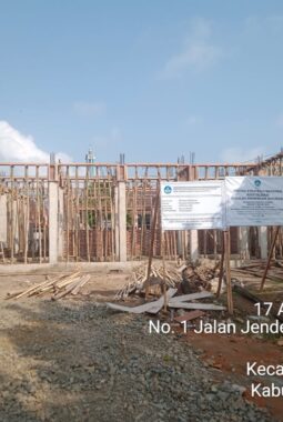 Tak Hanya Bangunan, Revitalisasi SLBN Slawi Bawa Berkah Ekonomi bagi Warga”